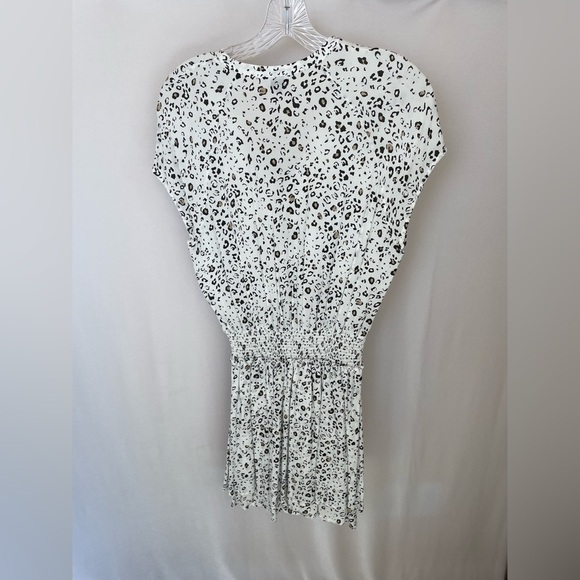 Rails Karla Leopard Print Tiered Dress in White Mocha size small - Picture 5 of 7